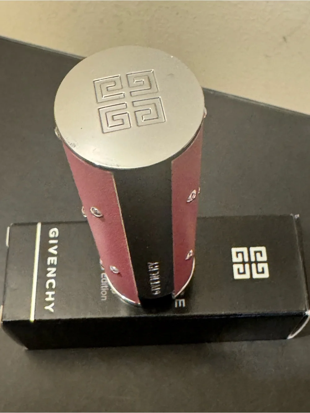 NIB Givenchy Le Rouge Genuine Leather Studded Cap 53 Pink Lipstick Case RARE